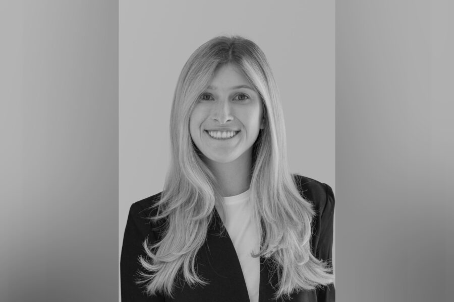 Addie Robertson, Consultant